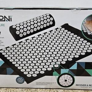 Nizoni Acupressure Mat & Pillow - New In Box